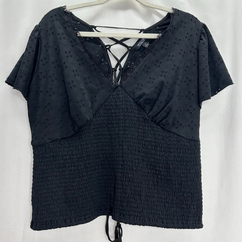 Willow black crop top eyelet lace up 1X boho renfair goth